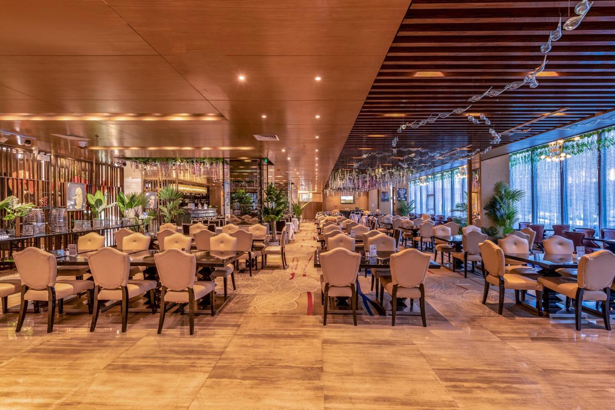 Easeland Hotel Guangzhou Exterior photo